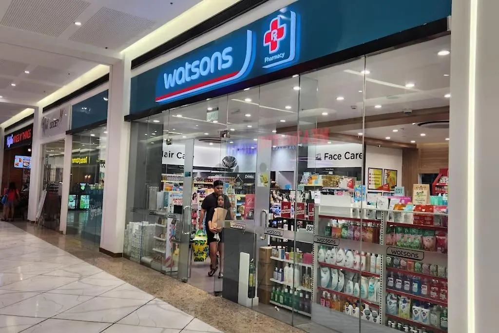 Ultimate Staycation With Jacuzzi And Arcade Manila Apartment